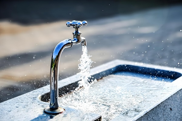 工廠的生活飲用水檢測去哪做？驗廠飲用水檢測報告需要檢測哪些內(nèi)容？